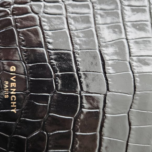 Givenchy crossbody bag - Picture 4 of 15